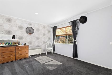 Photo of property in 70 Tawavale Street, Pukehangi, Rotorua, 3015