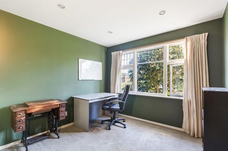 Photo of property in 48 Withells Road, Avonhead, Christchurch, 8042