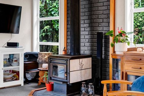 Photo of property in 19 Rossiter Crescent, Lynmouth, New Plymouth, 4310