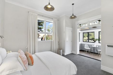 Photo of property in 17 Hamilton Road, Hataitai, Wellington, 6021