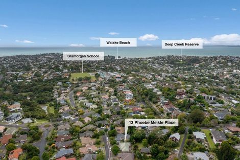 Photo of property in 13 Phoebe Meikle Place, Torbay, Auckland, 0630