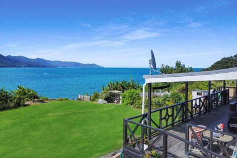 Photo of property in 1e Te Kaha Church Road, Te Kaha, Opotiki, 3199