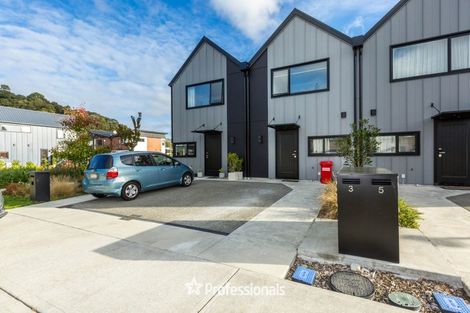 Photo of property in 3 Raeble Walkington Lane, Wallaceville, Upper Hutt, 5018