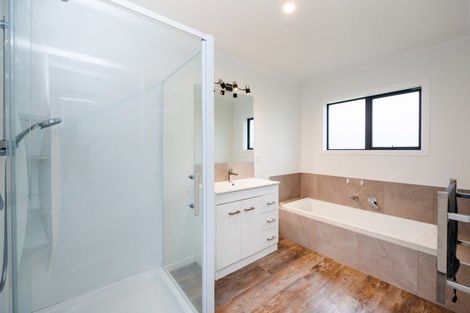 Photo of property in 52 Centre Road, Aokautere, Palmerston North, 4471