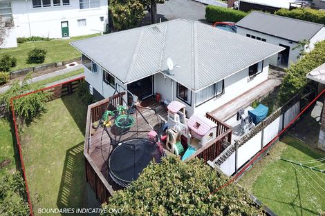 Photo of property in 8b Wiltshire Place, Te Puke, 3119