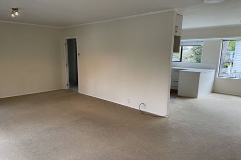 Photo of property in 2/130 Glamorgan Drive, Torbay, Auckland, 0630