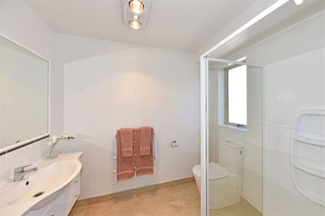 Photo of property in 9 Mollymawk Place, Woolston, Christchurch, 8023