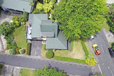 Photo of property in 3 Chichester Drive, Pinehaven, Upper Hutt, 5019