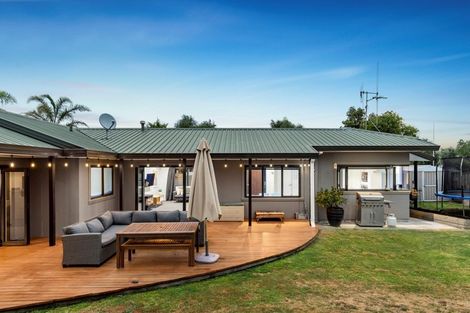 Photo of property in 52 Athena Grove, Papamoa Beach, Papamoa, 3118