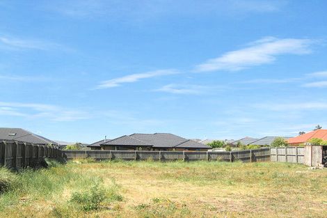 Photo of property in 4 Sandpiper Place, Waimairi Beach, Christchurch, 8083