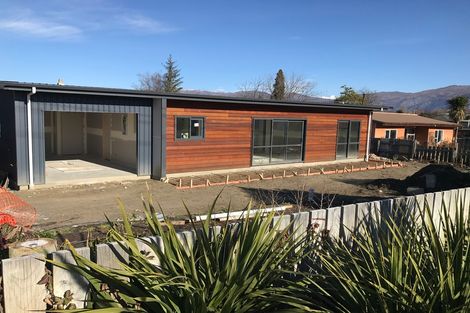 Photo of property in 22 Ortive Street, Cromwell, 9310