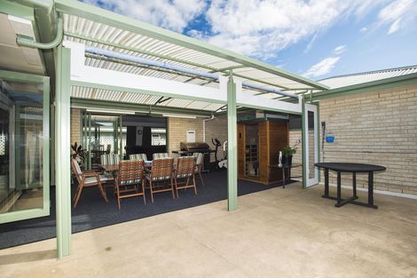 Photo of property in 26 Pohutukawa Grove, Lytton West, Gisborne, 4010