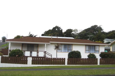 Photo of property in 33 Whakawhiti Street, Marfell, New Plymouth, 4310