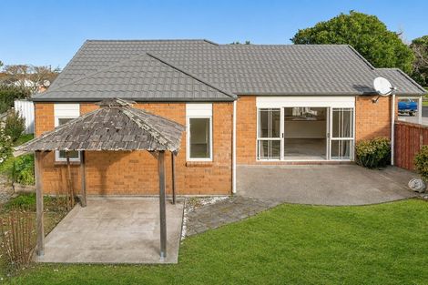 Photo of property in 3 Hibernian Drive, Ranui, Auckland, 0612