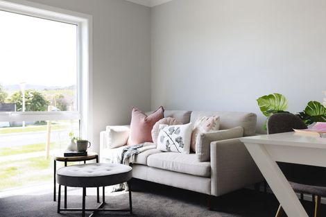 Photo of property in 27 Awatea Avenue, Paraparaumu, 5032