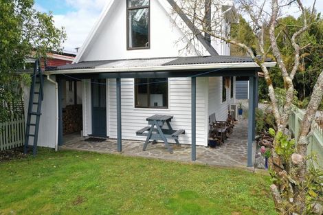 Photo of property in 61 Seddon Street, Kumara, 7832