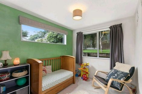 Photo of property in 14 Buccaneer Place, Grenada Village, Wellington, 6037