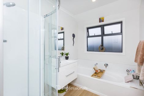 Photo of property in 34 Filmer Crescent, Wallaceville, Upper Hutt, 5018