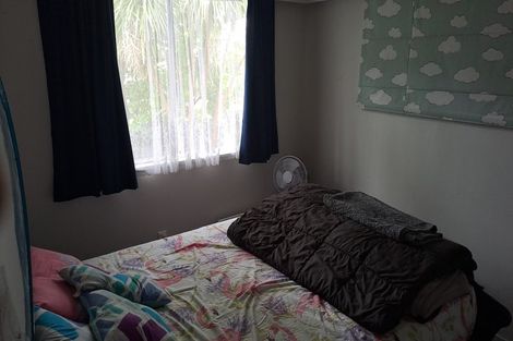 Photo of property in 1/34 Stanley Road, Glenfield, Auckland, 0629
