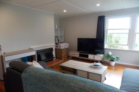 Photo of property in 18a Montgomery Avenue, Karori, Wellington, 6012