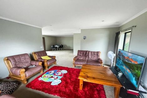 Photo of property in 8 Shirley Place, Huntington, Hamilton, 3210