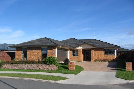 Photo of property in 4 Ashgrove Court, Hamilton East, Hamilton, 3216