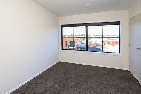 Photo of property in 104/1 Village Quarter Lane, Frankton, Hamilton, 3204