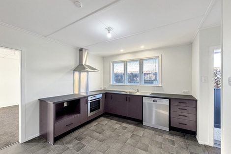 Photo of property in 30 Field Street, Aramoho, Whanganui, 4500