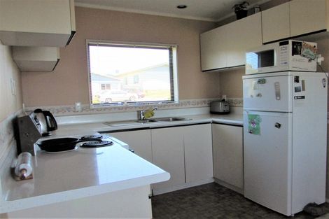 Photo of property in 54 Frobisher Street, Island Bay, Wellington, 6023