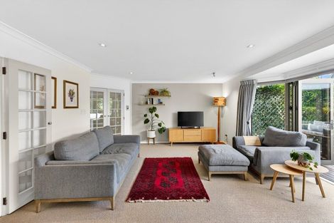 Photo of property in 11 Muritai Crescent, Havelock North, 4130