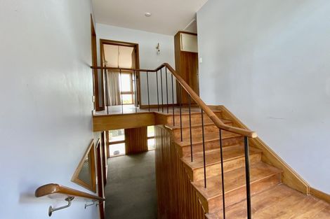 Photo of property in 1 Dyers Pass Road, Cashmere, Christchurch, 8022