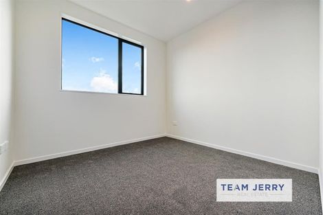 Photo of property in 27 Survila Street, Papakura, 2110