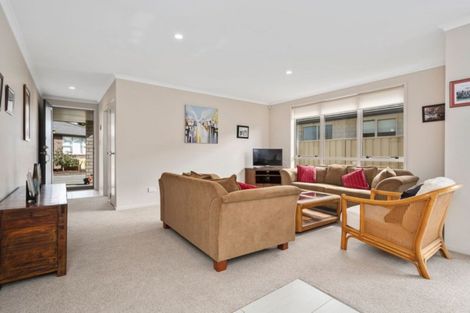 Photo of property in 15 Seashell Drive, Papamoa Beach, Papamoa, 3118