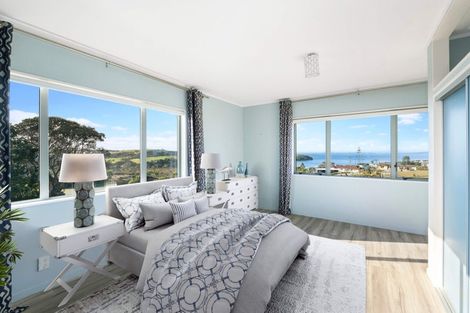 Photo of property in 1415 Whangaparaoa Road, Army Bay, Whangaparaoa, 0930