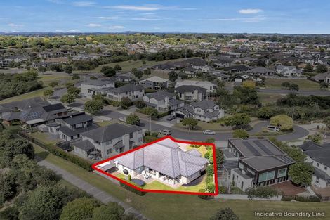 Photo of property in 9 Portofino Point, Karaka, Papakura, 2113