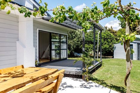 Photo of property in 28 Ferry Road, Whakatane, 3120