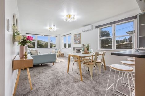 Photo of property in 60 Bell Street, Tawa, Wellington, 5028