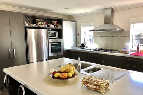 Photo of property in 175 Wattle Farm Road, Wattle Downs, Auckland, 2103