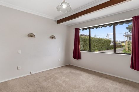 Photo of property in 8b Short Street, Otumoetai, Tauranga, 3110