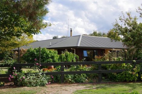 Photo of property in 529 Whangamata Road, Kinloch, Taupo, 3377