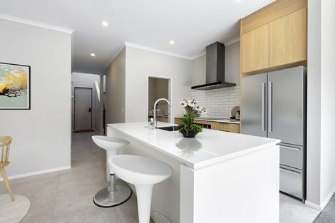 Photo of property in 28b Kukuwai Avenue, Red Beach, 0932