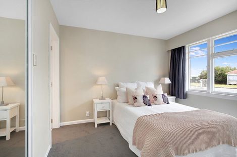 Photo of property in 37 Garvins Road, Hornby, Christchurch, 8042