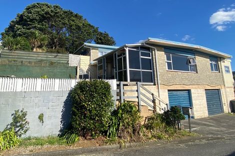 Photo of property in 27c Port View Crescent, Moturoa, New Plymouth, 4310