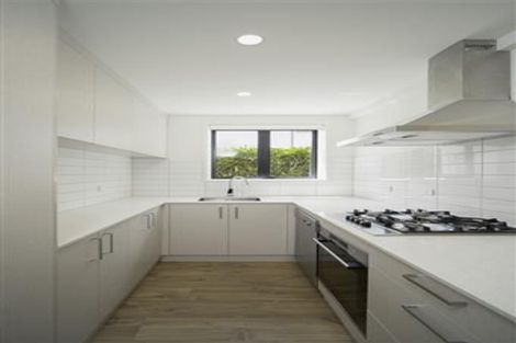 Photo of property in 8/349 Tamaki Drive, Saint Heliers, Auckland, 1071