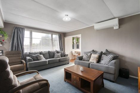 Photo of property in 35 Flower Street, Bulls, 4818