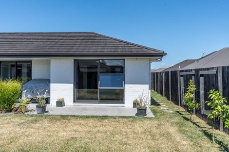 Photo of property in 37 Batten Drive, Flagstaff, Hamilton, 3210