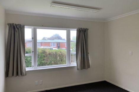 Photo of property in 21 Stanley Street, Levin, 5510