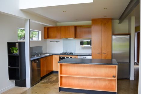 Photo of property in 505a Point Chevalier Road, Point Chevalier, Auckland, 1022