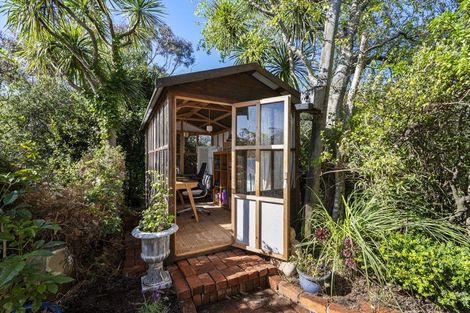 Photo of property in 303 Tinakori Road, Thorndon, Wellington, 6011
