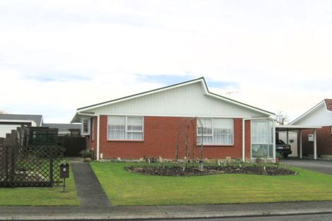 Photo of property in 5a Krippner Place, Dinsdale, Hamilton, 3204